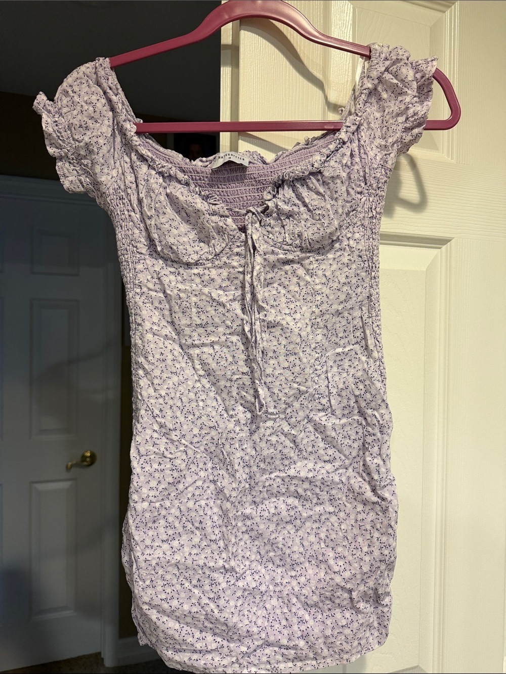 Lilac Floral Smocked Puff-Sleeve Micro mini dress